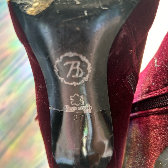 73 hours women’s wine red velvet point toe heels ankle boots - Picture 4 of 7